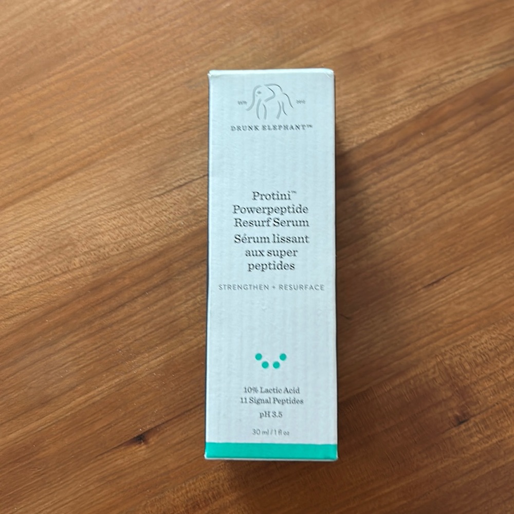 Drunk Elephant Protini Powerpeptide Resurf Serum